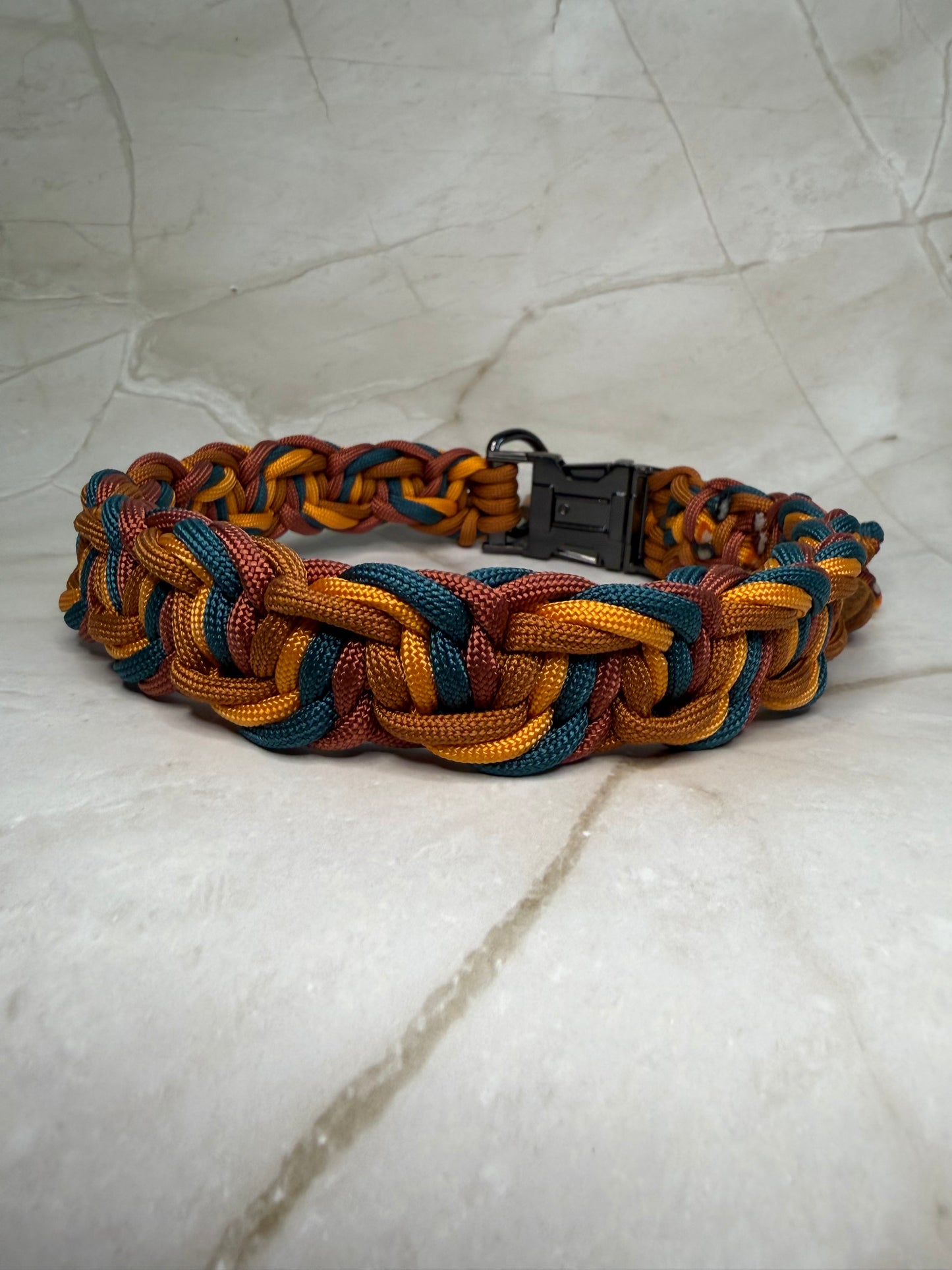 Halsband Solomon Belly Bar